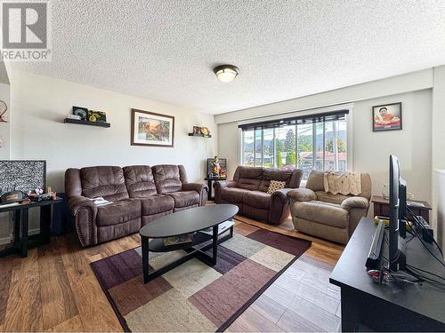 45 Yukon Street, Kitimat, BC - Indoor Photo Showing Living Room