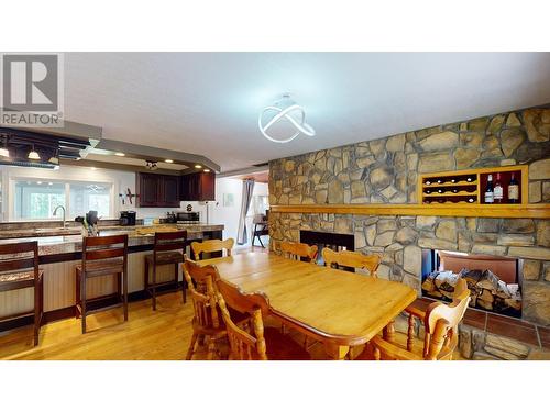 1272 Hausaman Road, Quesnel, BC - Indoor Photo Showing Dining Room