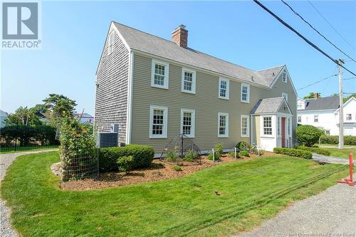 235 Queen Street, Saint Andrews, NB - Outdoor