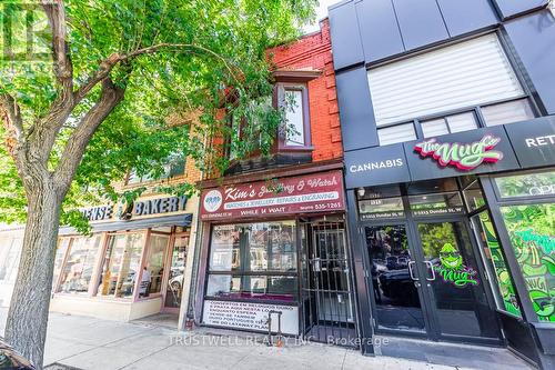 1211 Dundas Street W, Toronto (Trinity-Bellwoods), ON 