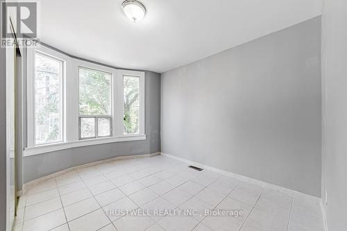 1211 Dundas Street W, Toronto (Trinity-Bellwoods), ON 