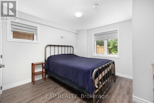 1739 Emberton Way, Innisfil, ON - Indoor Photo Showing Bedroom