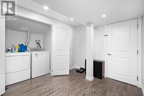 1739 Emberton Way, Innisfil, ON - Indoor Photo Showing Laundry Room