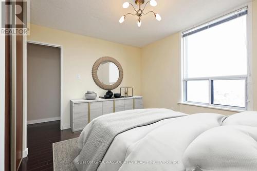 1609 - 1535 Lakeshore Road E, Mississauga (Lakeview), ON - Indoor Photo Showing Bedroom