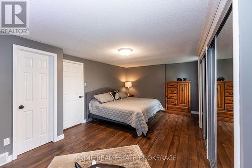 86 - 300 Sandringham Crescent, London, ON - Indoor Photo Showing Bedroom