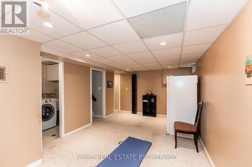 86 - 300 Sandringham Crescent, London, ON - Indoor