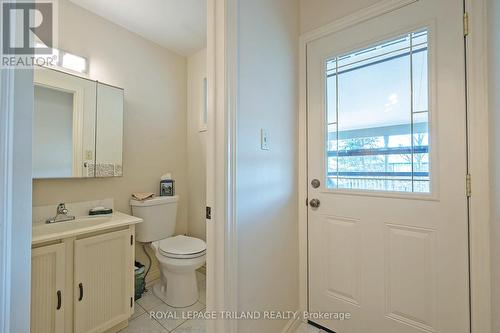 152 Clarendon Crescent, London, ON - Indoor Photo Showing Bathroom