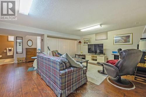 152 Clarendon Crescent, London, ON - Indoor