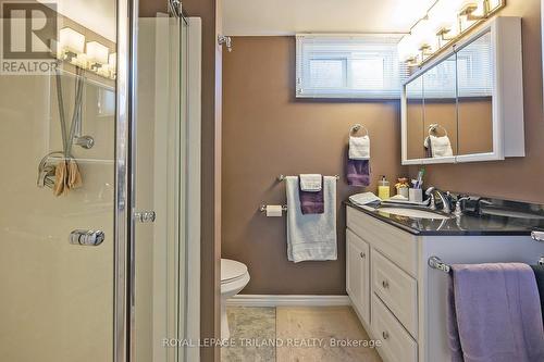 152 Clarendon Crescent, London, ON - Indoor Photo Showing Bathroom