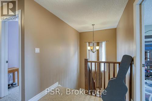 38 Huck Crescent, Kitchener, ON - Indoor Photo Showing Other Room