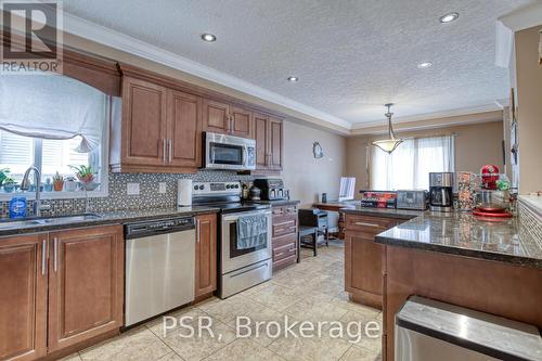 38 Huck Crescent, Kitchener, ON - Indoor Photo Showing Kitchen With Double Sink