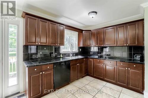 1474 Wildren Place, Cambridge, ON - Indoor Photo Showing Kitchen With Double Sink