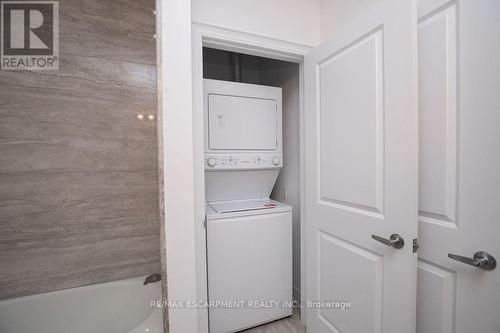 608 - 101 Shoreview Place, Hamilton (Stoney Creek), ON - Indoor Photo Showing Laundry Room