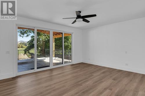 2070 Fisher Road, Kelowna, BC - Indoor Photo Showing Other Room