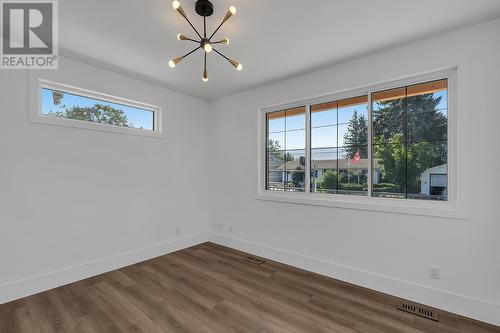 2070 Fisher Road, Kelowna, BC - Indoor Photo Showing Other Room