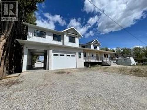 2070 Fisher Road, Kelowna, BC - Outdoor