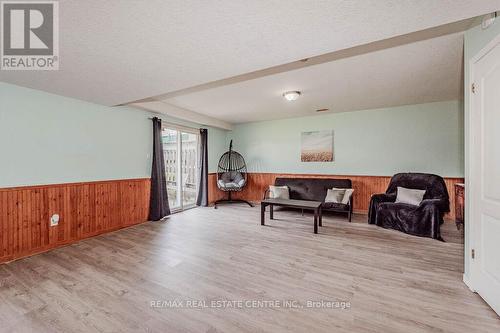 23 Appleton Drive, Orangeville, ON - Indoor Photo Showing Other Room