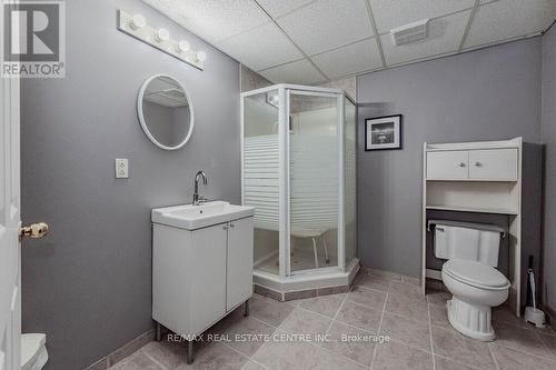 23 Appleton Drive, Orangeville, ON - Indoor Photo Showing Bathroom