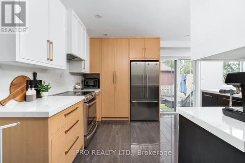 274 Gowan Avenue, Toronto (Danforth Village-East York), ON - Indoor Photo Showing Kitchen