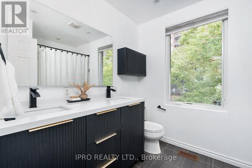 274 Gowan Avenue, Toronto (Danforth Village-East York), ON - Indoor Photo Showing Bathroom