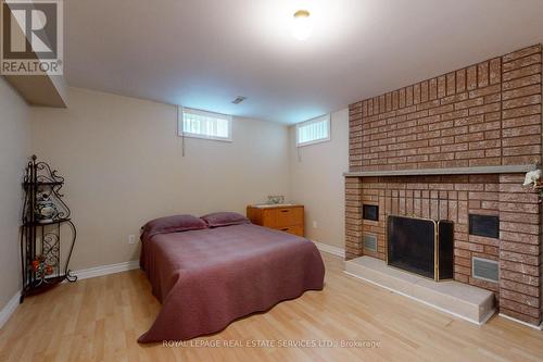 49 Iona Crescent, Vaughan, ON - Indoor With Fireplace