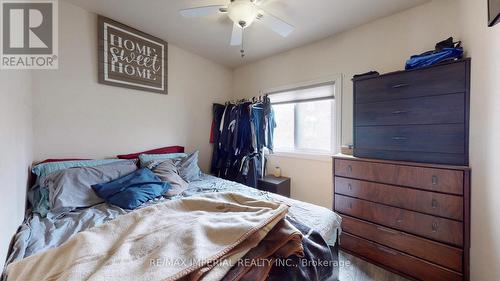 1226 Maple Road, Innisfil, ON - Indoor Photo Showing Bedroom