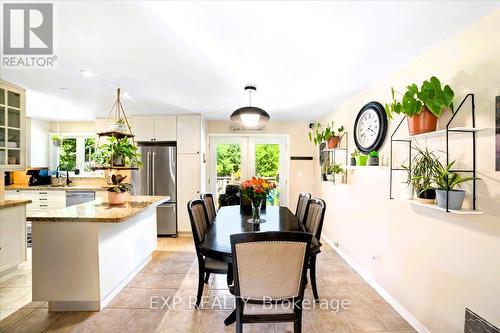 2033 Lea Road, Innisfil, ON - Indoor Photo Showing Dining Room