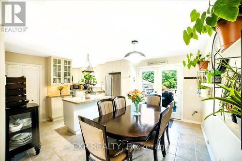 2033 Lea Road, Innisfil (Alcona), ON - Indoor Photo Showing Dining Room