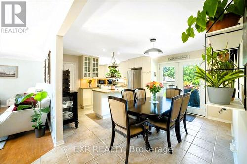 2033 Lea Road, Innisfil, ON - Indoor Photo Showing Dining Room