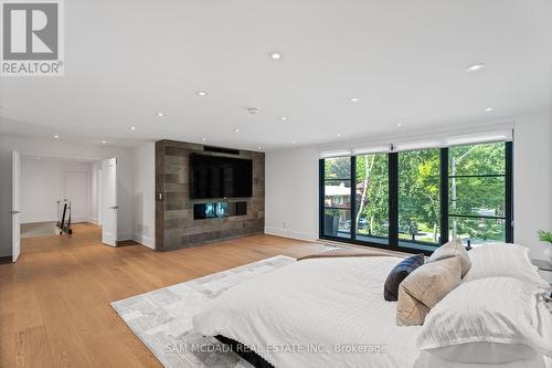 1500 Marshwood Place, Mississauga (Clarkson), ON - Indoor Photo Showing Bedroom