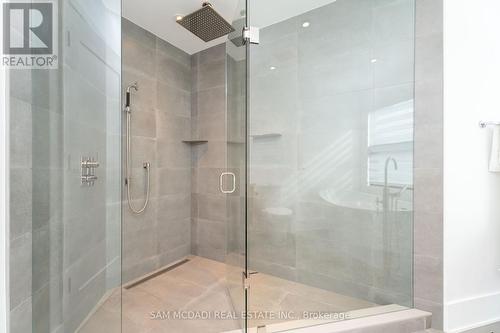 1500 Marshwood Place, Mississauga (Clarkson), ON - Indoor Photo Showing Bathroom