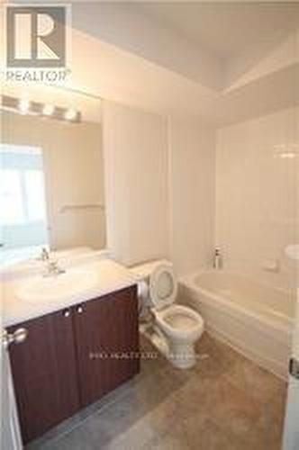 7 - 5100 Plantation Place, Mississauga, ON - Indoor Photo Showing Bathroom