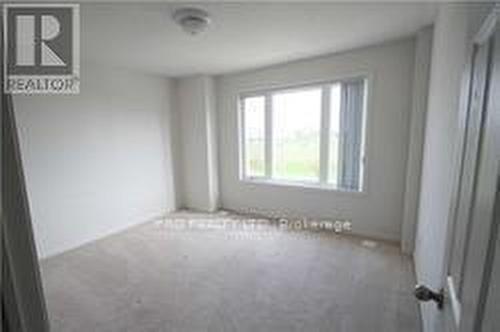 7 - 5100 Plantation Place, Mississauga, ON - Indoor Photo Showing Other Room