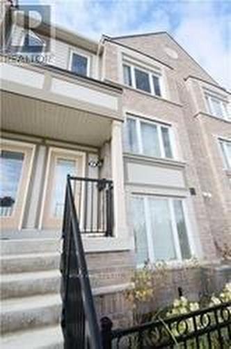 7 - 5100 Plantation Place, Mississauga, ON - Outdoor