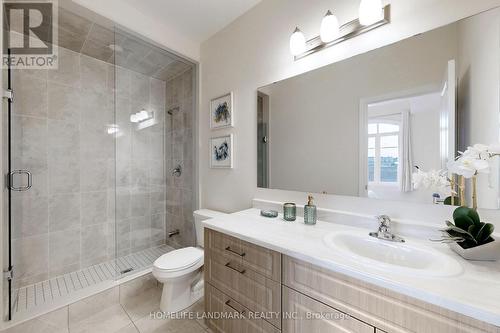 14 Settlers Road E, Oakville, ON - Indoor Photo Showing Bathroom