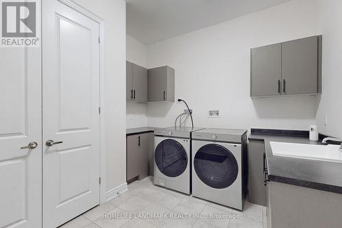 14 Settlers Road E, Oakville, ON - Indoor Photo Showing Laundry Room