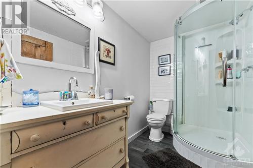 Main Bathroom - 6960 511 Highway, Lanark Highlands, ON - Indoor Photo Showing Bathroom