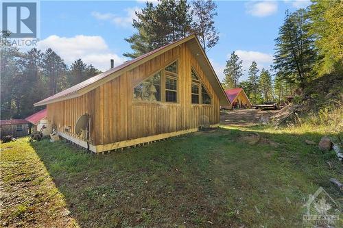 Back of the home - 6960 511 Highway, Lanark Highlands, ON - Outdoor