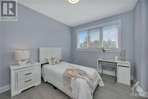 "Jill" Bedroom - Shared access into bathroom - 556 Shoreway Drive, Ottawa, ON - Indoor Photo Showing Bedroom