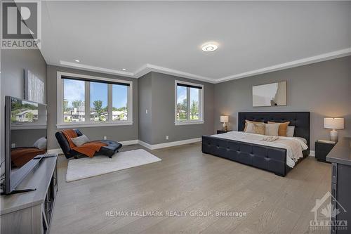 556 Shoreway Drive, Ottawa, ON - Indoor Photo Showing Bedroom