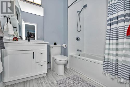 556 Shoreway Drive, Ottawa, ON - Indoor Photo Showing Bathroom