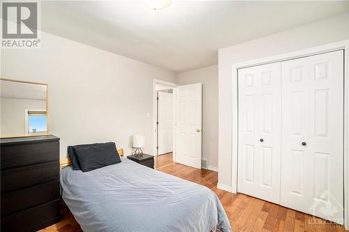 423 Carleton Street, Cornwall, ON - Indoor Photo Showing Bedroom