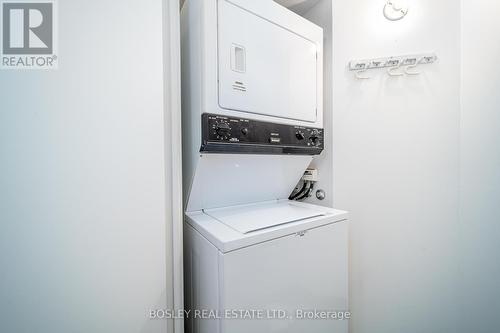 318 - 550 Queens Quay W, Toronto (Waterfront Communities), ON - Indoor Photo Showing Laundry Room