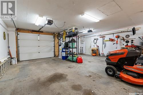 Norris Acreage, Perdue Rm No. 346, SK - Indoor Photo Showing Garage