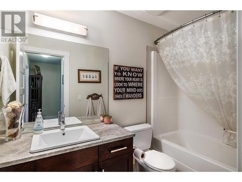 1170 Brant Avenue Unit# 12, Kelowna, BC - Indoor Photo Showing Bathroom