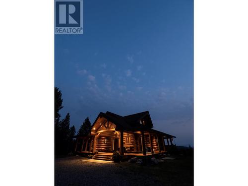 6470 Mckinney Road, Oliver, BC - Outdoor