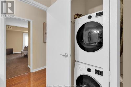 3663 Riverside Drive Unit# 904, Windsor, ON - Indoor Photo Showing Laundry Room