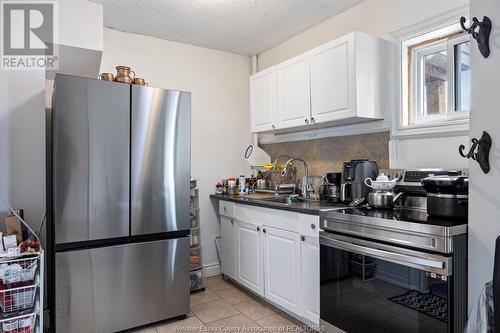 1003 Tuscarora, Windsor, ON - Indoor Photo Showing Kitchen With Double Sink