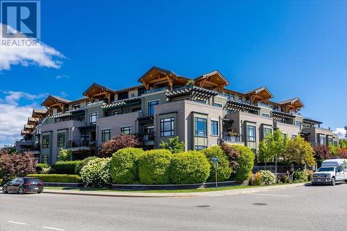 2901 Abbott Street Unit# 220, Kelowna, BC - Outdoor With Facade