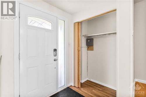 1073 Elmlea Drive, Ottawa, ON - Indoor Photo Showing Other Room